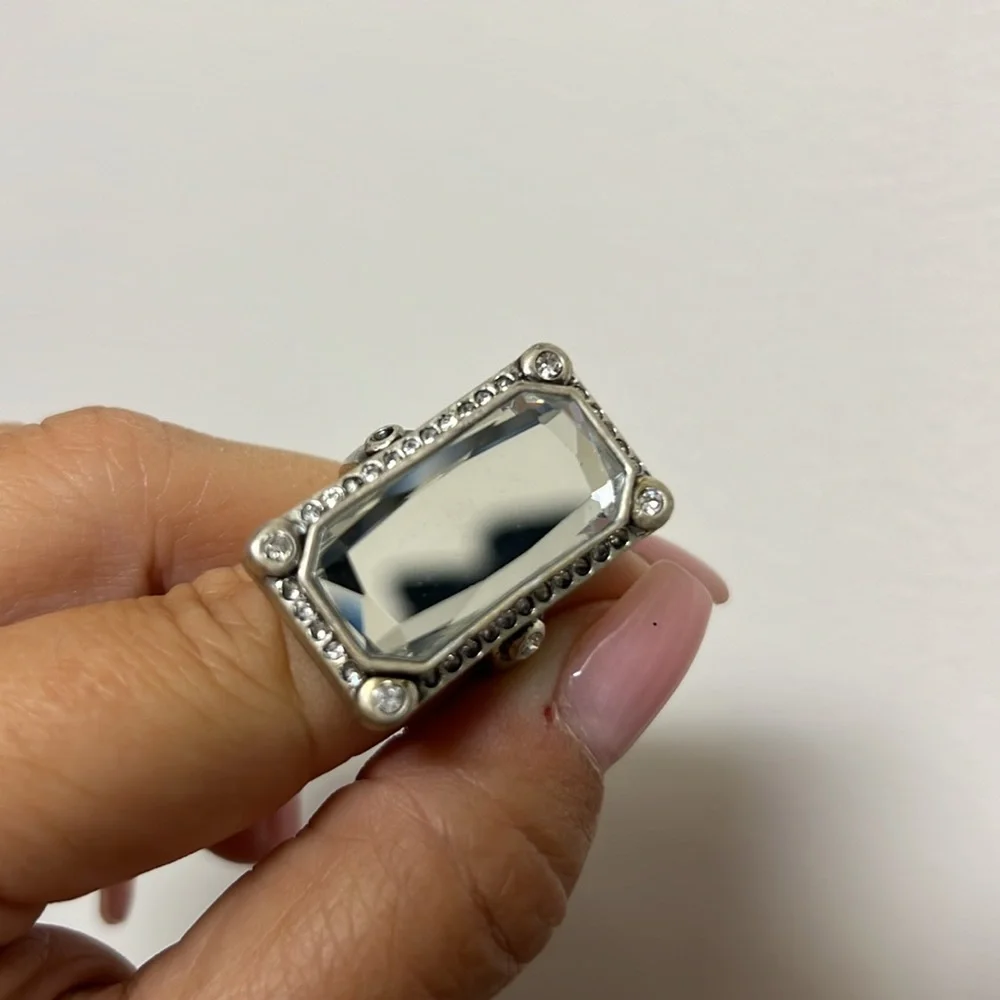 Ring - Picture 3 of 3